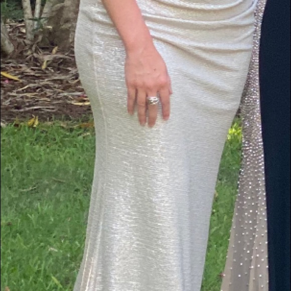 Eliza J gown - Picture 3 of 3